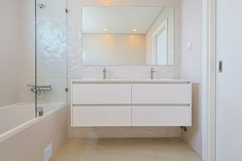 Villa i Almada, Setubal, Almada - € 720.000 | Ref: C0483-01519 - foto 36