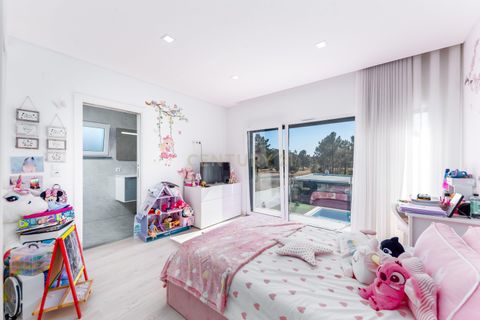 Villa i Seixal, Setubal, Seixal - € 749.900 | Ref: C0483-01524 - foto 10