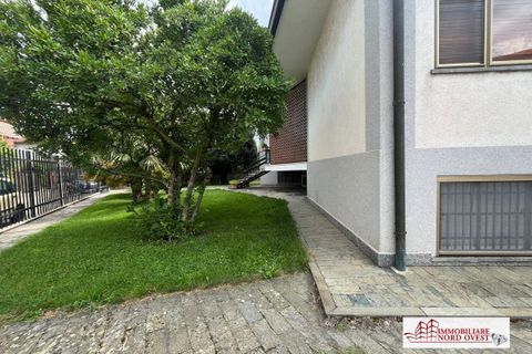 Villa a Albairate, Milan, Albairate - € 429.000 | Ref: V262 - foto 11