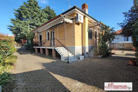 Villa i Bareggio, Milan, Bareggio - € 480.000 | Ref: V263 - foto 1