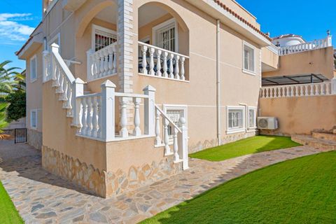 Villa a Ciudad Quesada, Alicante, Ciudad Quesada - € 599.950 | Ref: QMS-14594 - foto 37