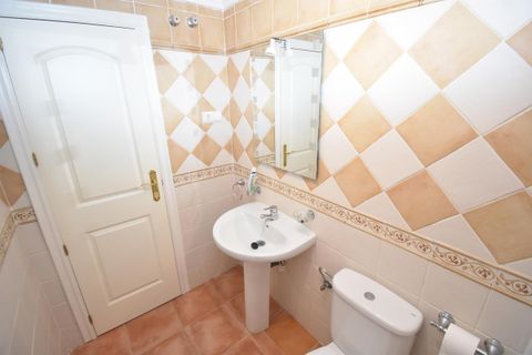 Lejlighed i Elviria, Malaga, Elviria - € 339.000 | Ref: R5168635 - foto 10