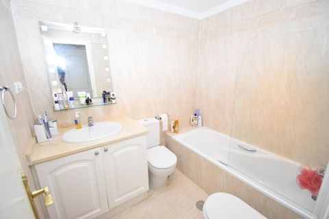 Lejlighed i Elviria, Malaga, Elviria - € 339.000 | Ref: R5168635 - foto 11