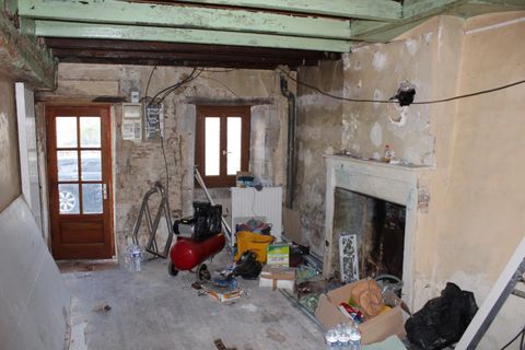 Landsbyhus i Charroux, Vienne, Charroux - € 29.900 | Ref: BVI64399 - foto 2