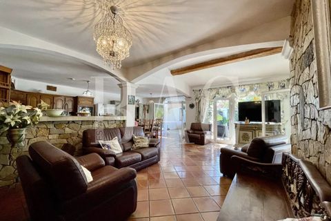 Villa i Sainte-Maxime, Var, Sainte-Maxime - € 1.000.000 | Ref: XP01754 - foto 16