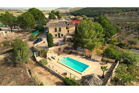 Landejendom i Monovar, Alicante, Monovar - € 349.900 | Ref: DNV0594 - foto 1