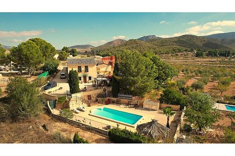 Landejendom i Monovar, Alicante, Monovar - € 349.900 | Ref: DNV0594 - foto 2