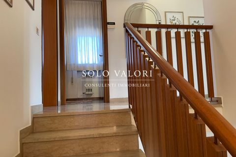 Villa i Castelfranco Veneto, Treviso, Castelfranco Veneto - € 339.000 | Ref: B328 - foto 7