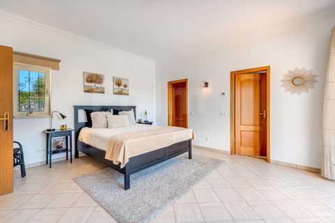 Villa i Lagoa, Faro, Lagoa - € 1.749.000 | Ref: V31081 - foto 18