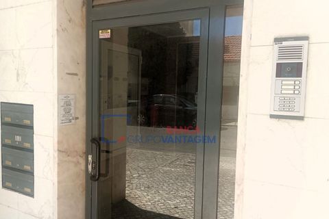 Lejlighed i Amadora, Lisbon, Amadora - € 350.000 | Ref: A-28436 - foto 2