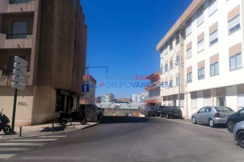 Lejlighed i Amadora, Lisbon, Amadora - € 350.000 | Ref: A-28436 - foto 24