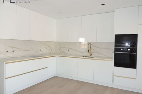 Villa i Odivelas, Lisbon, Odivelas - € 625.000 | Ref: YL1017 - foto 3