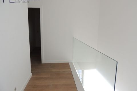 Villa i Odivelas, Lisbon, Odivelas - € 625.000 | Ref: YL1017 - foto 9