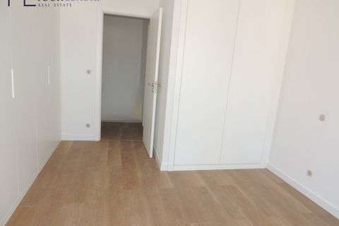 Villa i Odivelas, Lisbon, Odivelas - € 625.000 | Ref: YL1017 - foto 15