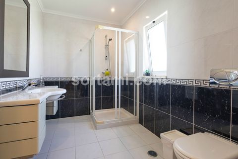 Villa i Albufeira, Faro, Albufeira - € 1.350.000 | Ref: Sort24054 - foto 16