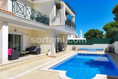 Villa i Albufeira, Faro, Albufeira - € 1.350.000 | Ref: Sort24054 - foto 1