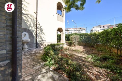 Villa a Vasto, Chieti, Vasto - € 990.000 | Ref: IM202550 - foto 6