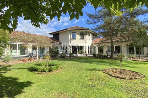 Villa i Riberac, Dordogne, Riberac - € 475.000 | Ref: NH1011 - foto 1