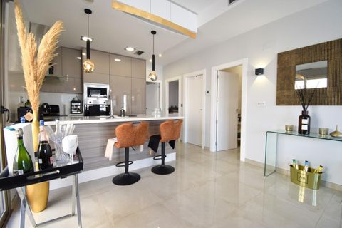 Rækkehus i Orihuela Costa, Alicante, Orihuela Costa - € 369.950 | Ref: AM-02093/8919 - foto 5