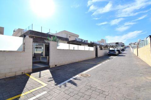 Rækkehus i Orihuela Costa, Alicante, Orihuela Costa - € 369.950 | Ref: AM-02093/8919 - foto 18