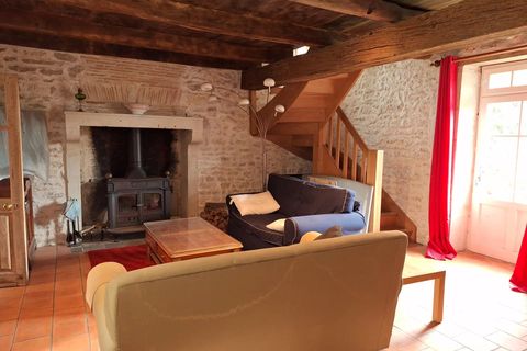 Villa a Benest, Charente, Benest - € 152.600 | Ref: BVI82600 - foto 3