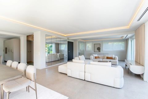 Villa i Antibes, Alpes-Maritimes, Antibes - € 3.990.000 | Ref: HH-15934936 - foto 12