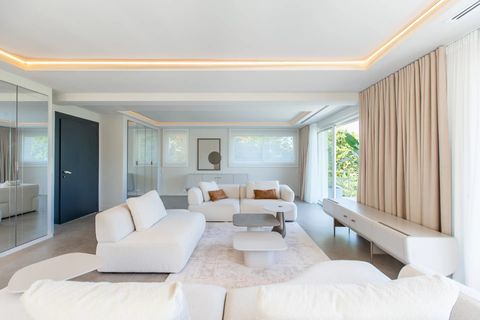 Villa i Antibes, Alpes-Maritimes, Antibes - € 3.990.000 | Ref: HH-15934936 - foto 13