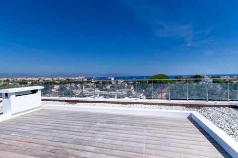 Villa i Antibes, Alpes-Maritimes, Antibes - € 3.990.000 | Ref: HH-15934936 - foto 33