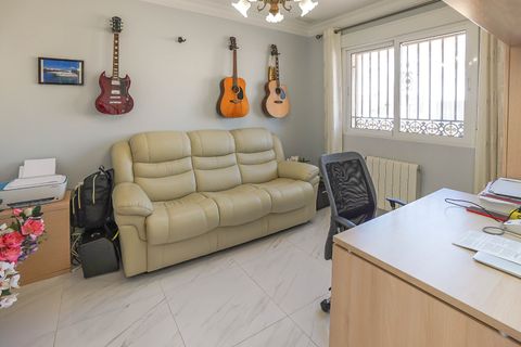 Villa a La Marina, Alicante, La Marina - € 790.000 | Ref: NS1712 - foto 10
