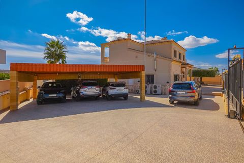 Villa a La Marina, Alicante, La Marina - € 790.000 | Ref: NS1712 - foto 47