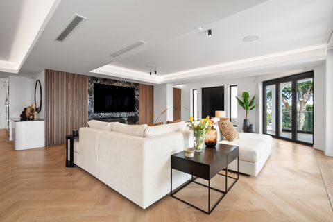 Villa a Marbella, Malaga, Marbella - € 2.990.000 | Ref: MBR0003 - foto 12