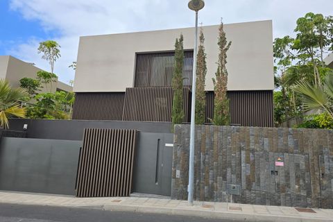 Villa i Adeje, Tenerife, Adeje - € 3.900.000 | Ref: 212693 - foto 16