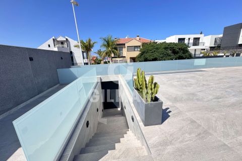 Villa i Adeje, Tenerife, Adeje - € 1.850.000 | Ref: 213628 - foto 38