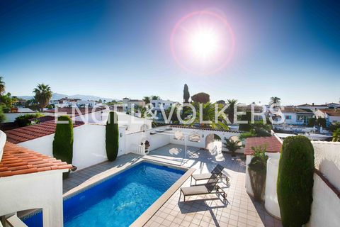 Villa i Empuriabrava, Gerona, Empuriabrava - € 1.050.000 | Ref: W-046S45 - foto 30