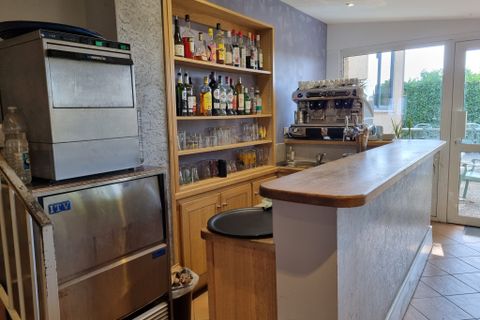 Erhvervsejendom i Manosque, Alpes-de-Haute-Provence, Manosque - € 1.198.000 | Ref: 2213-2214-25 - foto 9