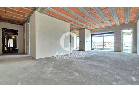 Lejlighed i Maia, Porto, Maia - € 365.000 | Ref: 251-A-04026 - foto 14