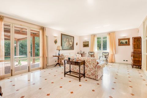 Villa i Massa, Massa and Carrara, Massa - € 2.400.000 | Ref: CBI129-2906-130559 - foto 4