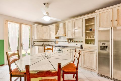 Villa i Massa, Massa and Carrara, Massa - € 2.400.000 | Ref: CBI129-2906-130559 - foto 8