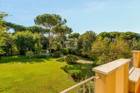 Villa i Massa, Massa and Carrara, Massa - € 2.400.000 | Ref: CBI129-2906-130559 - foto 23