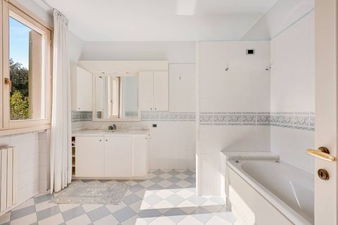 Villa i Massa, Massa and Carrara, Massa - € 2.400.000 | Ref: CBI129-2906-130559 - foto 24