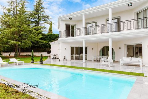 Villa a Écully, Rhone, Écully - € 1.749.000 | Ref: 422729VTEB - foto 2