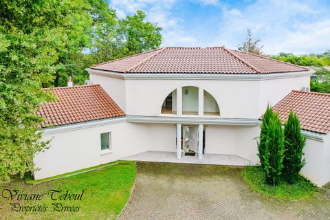 Villa a Écully, Rhone, Écully - € 1.749.000 | Ref: 422729VTEB - foto 7