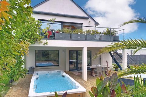 Villa i Vannes, Morbihan, Vannes - € 822.000 | Ref: 422001REE1REE - foto 1