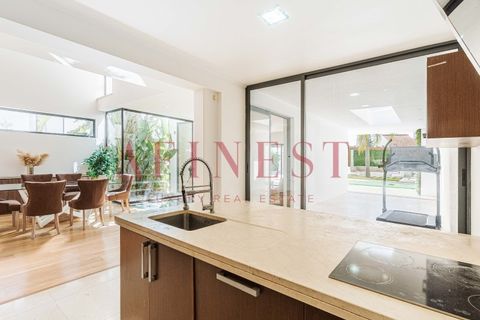 Villa i Corroios, Setubal, Corroios - € 980.000 | Ref: L0709/25 - foto 16