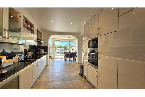 Villa i Luz, Faro, Luz - € 1 395 000 | Ref: 2529 - foto 9