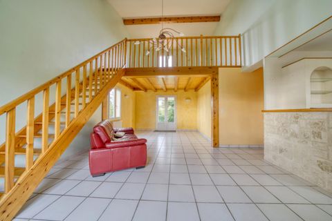 Villa i Saintes, Charente-Maritime, Saintes - € 199.000 | Ref: DOM24467 - foto 3