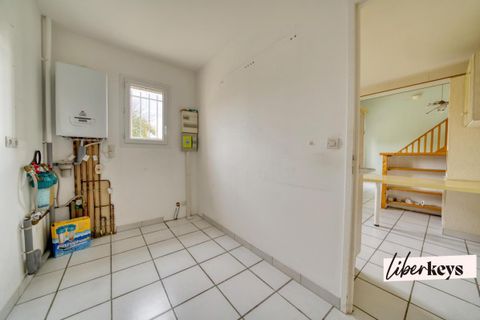 Villa i Saintes, Charente-Maritime, Saintes - € 199.000 | Ref: DOM24467 - foto 10