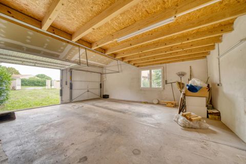Villa i Saintes, Charente-Maritime, Saintes - € 199.000 | Ref: DOM24467 - foto 22
