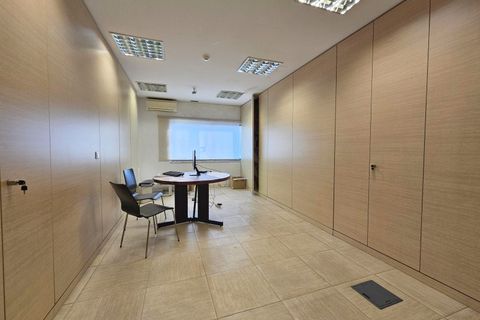 Erhvervsejendom i Carnaxide, Lisbon, Carnaxide - € 840.000 | Ref: OFI_55 - foto 7