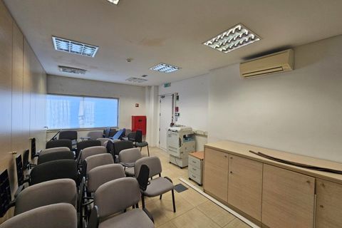 Erhvervsejendom i Carnaxide, Lisbon, Carnaxide - € 840.000 | Ref: OFI_55 - foto 8